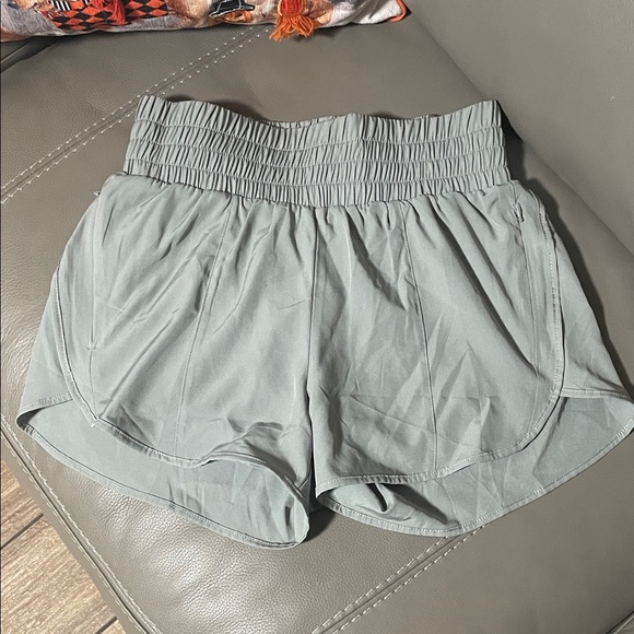 PINSPARK ATHLETIC TUMMY CONTROL WORKOUT Shorts - Picture 7 of 11